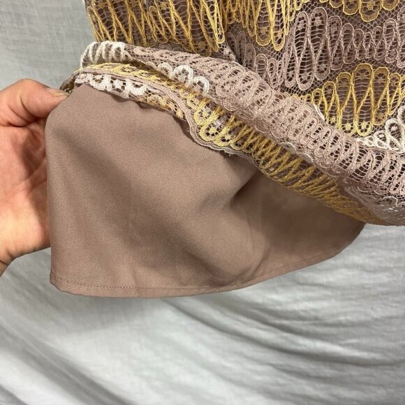 Storia Lace Slip Dress Womens M Open Back Above Knee Adjustable Straps V-neck - Picture 8 of 16